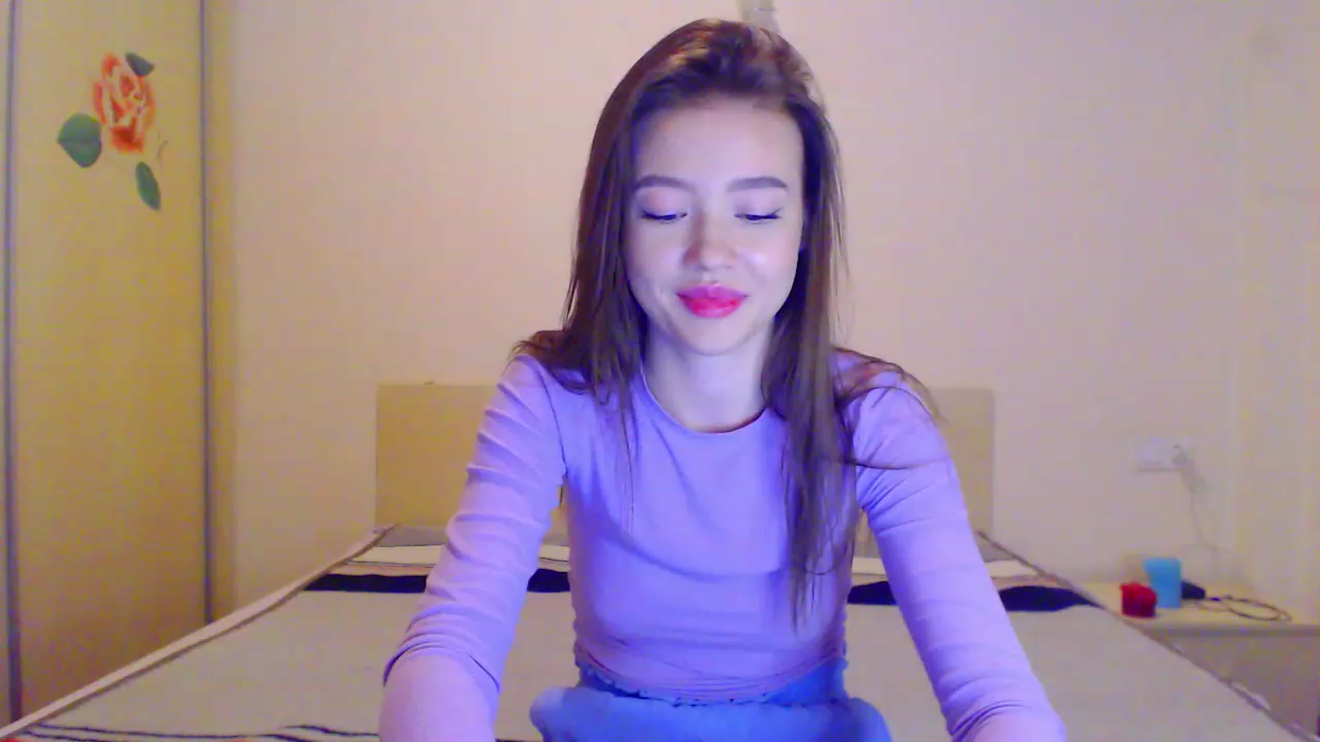 Gallery image thumbnail from Jessie_Bunny's myfreecams stream on, 12/25/2022, 21:08 image 3 of 20