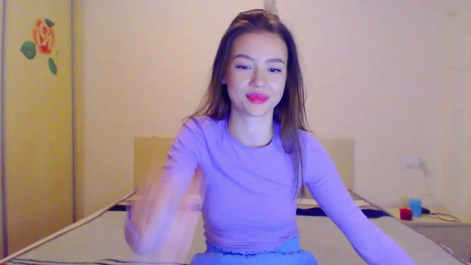 Gallery image thumbnail from Jessie_Bunny's myfreecams stream on, 12/25/2022, 21:08 image 5 of 20