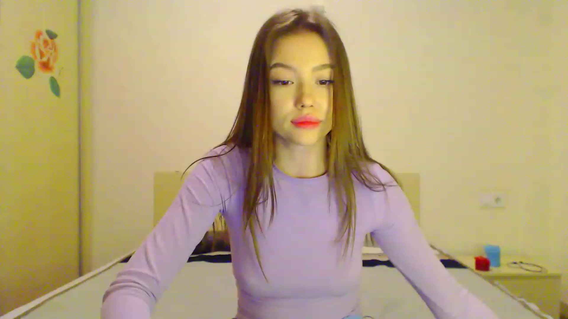 Gallery image thumbnail from Jessie_Bunny's myfreecams stream on, 12/25/2022, 22:29 image 7 of 20