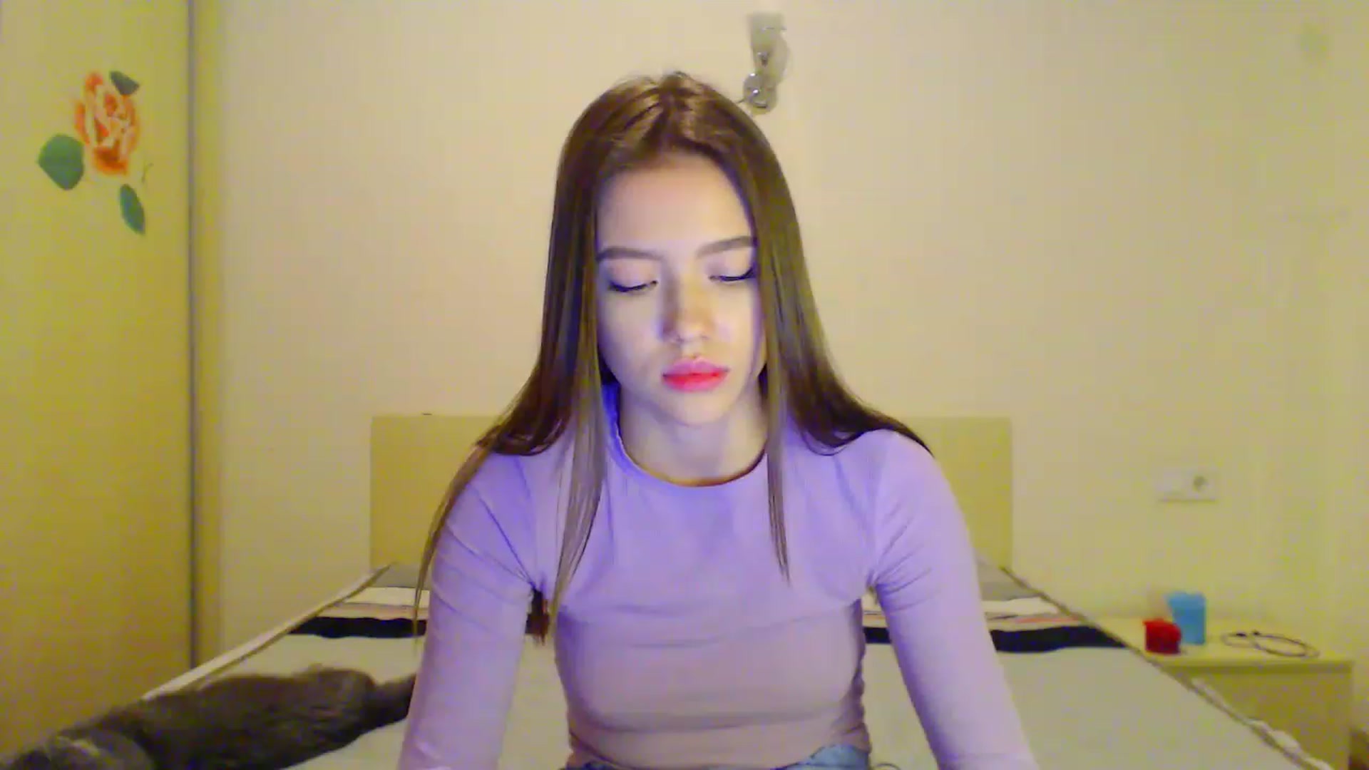 Gallery image thumbnail from Jessie_Bunny's myfreecams stream on, 12/25/2022, 22:29 image 11 of 20