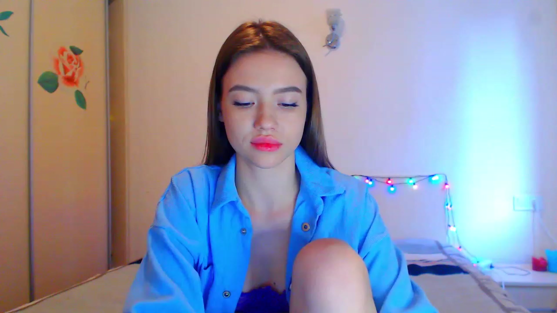 Gallery image thumbnail from Jessie_Bunny's myfreecams stream on, 01/01/2023, 07:36 image 16 of 20