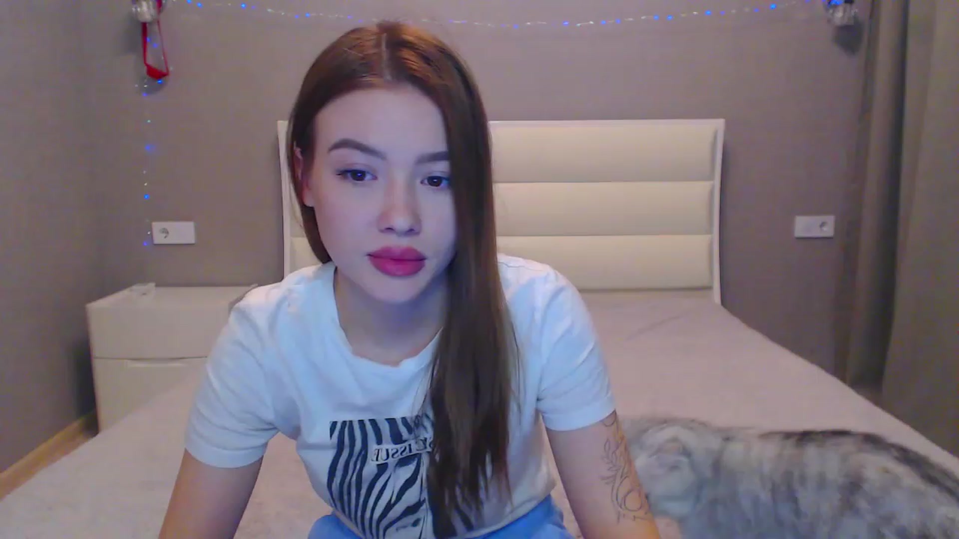 Gallery image thumbnail from Jessie_Bunny's myfreecams stream on, 02/18/2023, 18:55 image 12 of 20