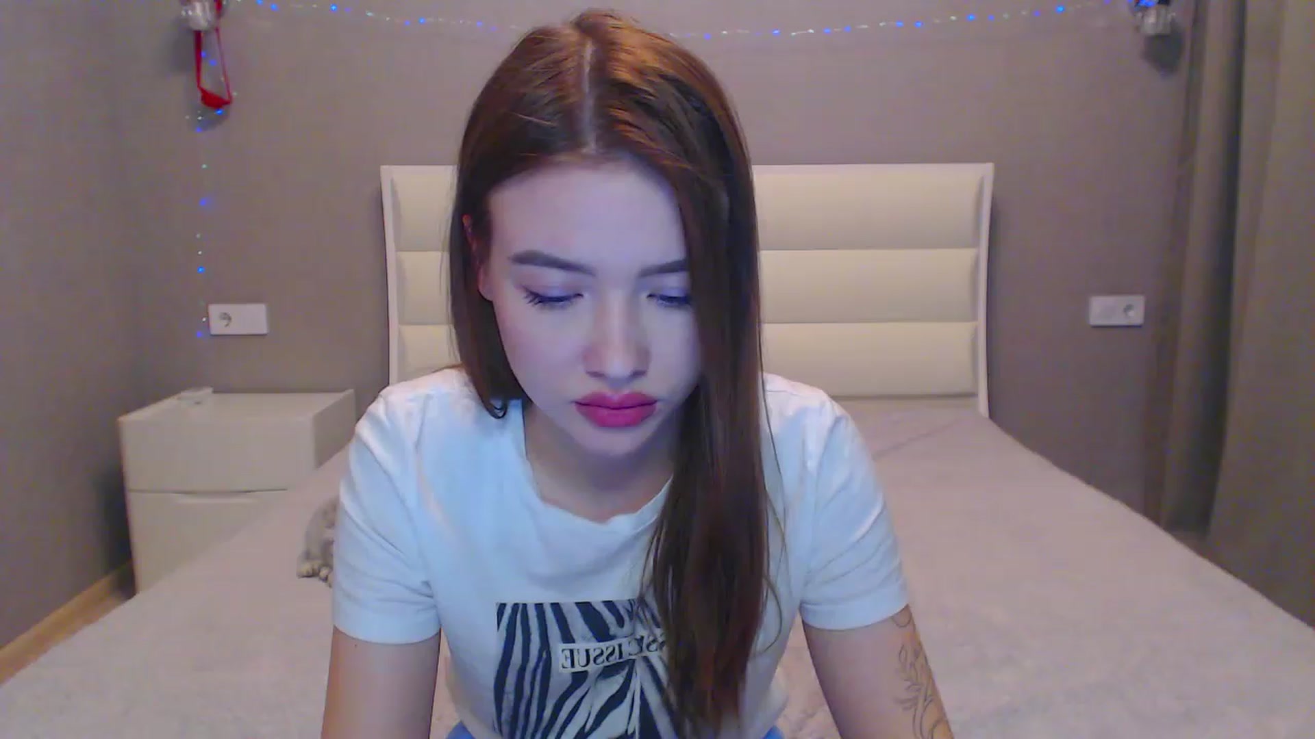 Gallery image thumbnail from Jessie_Bunny's myfreecams stream on, 02/18/2023, 18:55 image 18 of 20