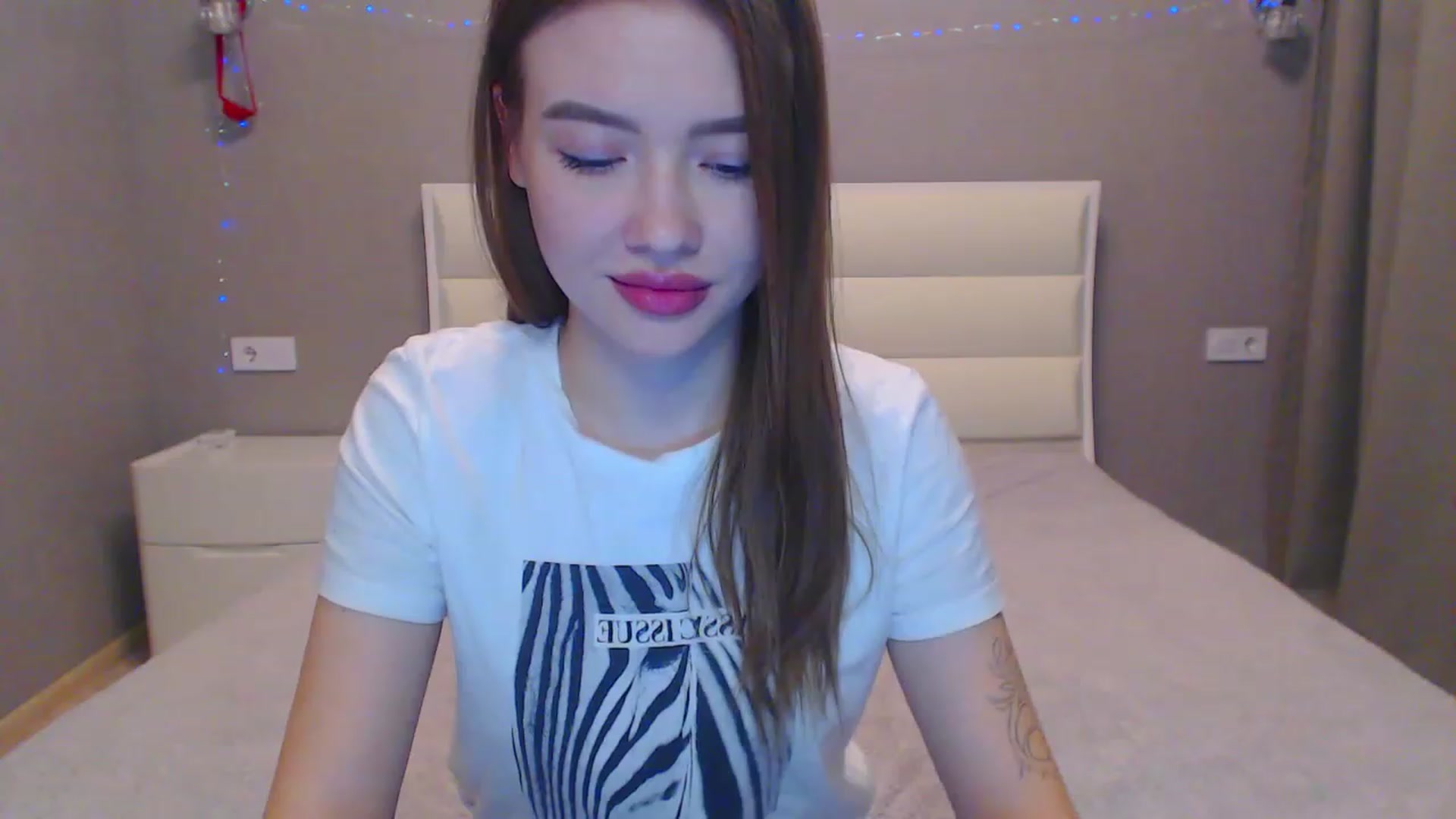 Gallery image thumbnail from Jessie_Bunny's myfreecams stream on, 02/18/2023, 18:55 image 15 of 20