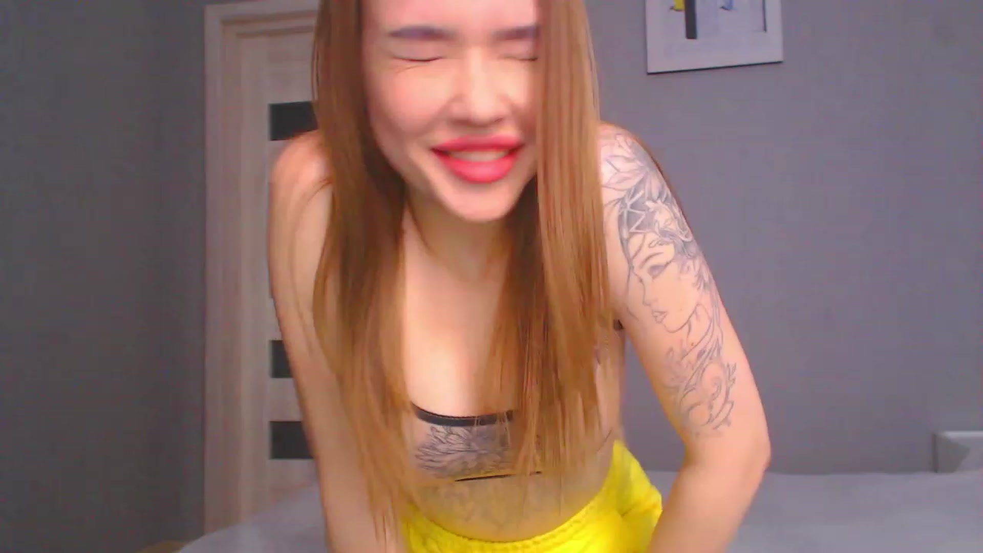 Gallery image thumbnail from Jessie_Bunny's myfreecams stream on, 03/08/2023, 12:23 image 2 of 20
