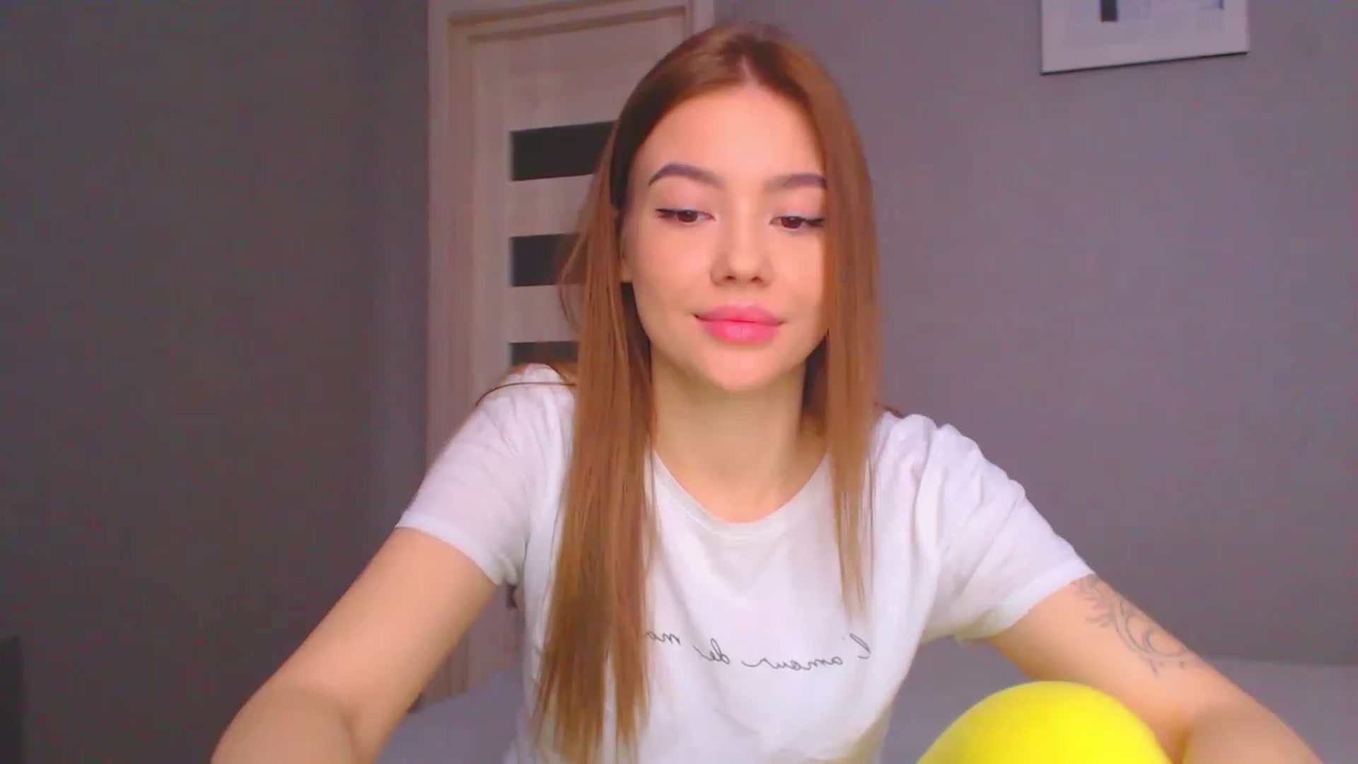 Gallery image thumbnail from Jessie_Bunny's myfreecams stream on, 03/10/2023, 14:27 image 8 of 20