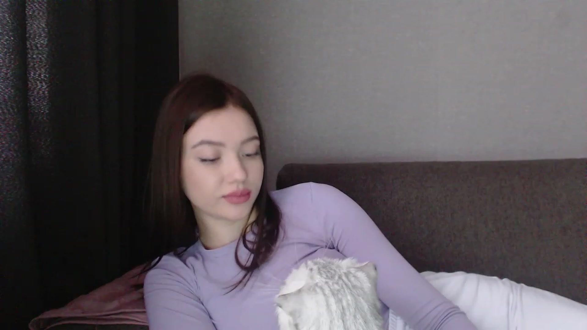 Gallery image thumbnail from Jessie_Bunny's myfreecams stream on, 03/29/2023, 13:14 image 19 of 20