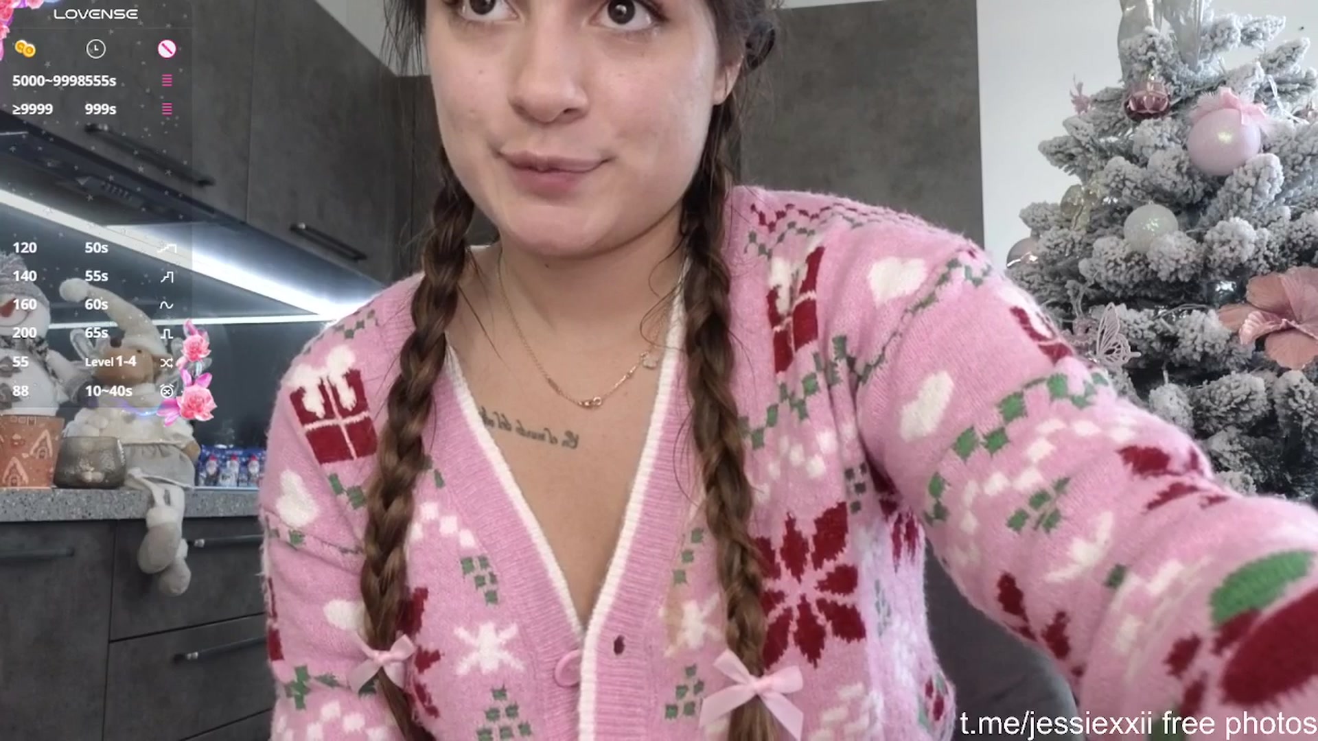 Gallery image thumbnail from Jessiexxi's myfreecams stream on, 01/02/2026, 11:10 image 15 of 20
