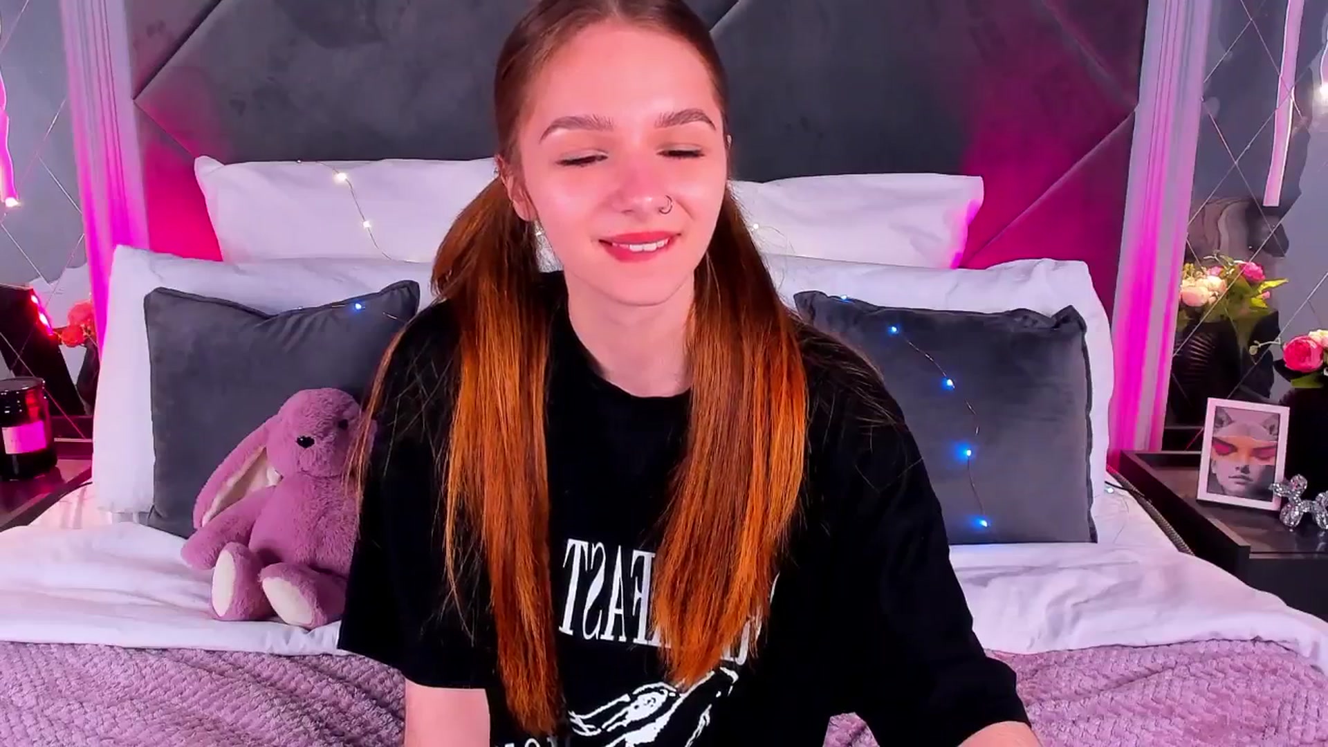Gallery image thumbnail from Jessika18's myfreecams stream on, 04/26/2026, 14:08 image 19 of 20