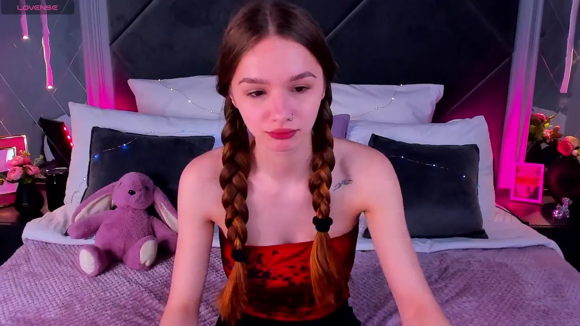 Gallery image thumbnail from Jessika18's myfreecams stream on, 05/01/2026, 12:16 image 11 of 20