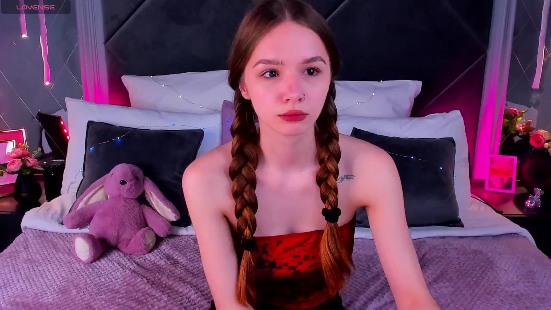 Gallery image thumbnail from Jessika18's myfreecams stream on, 05/01/2026, 12:16 image 20 of 20