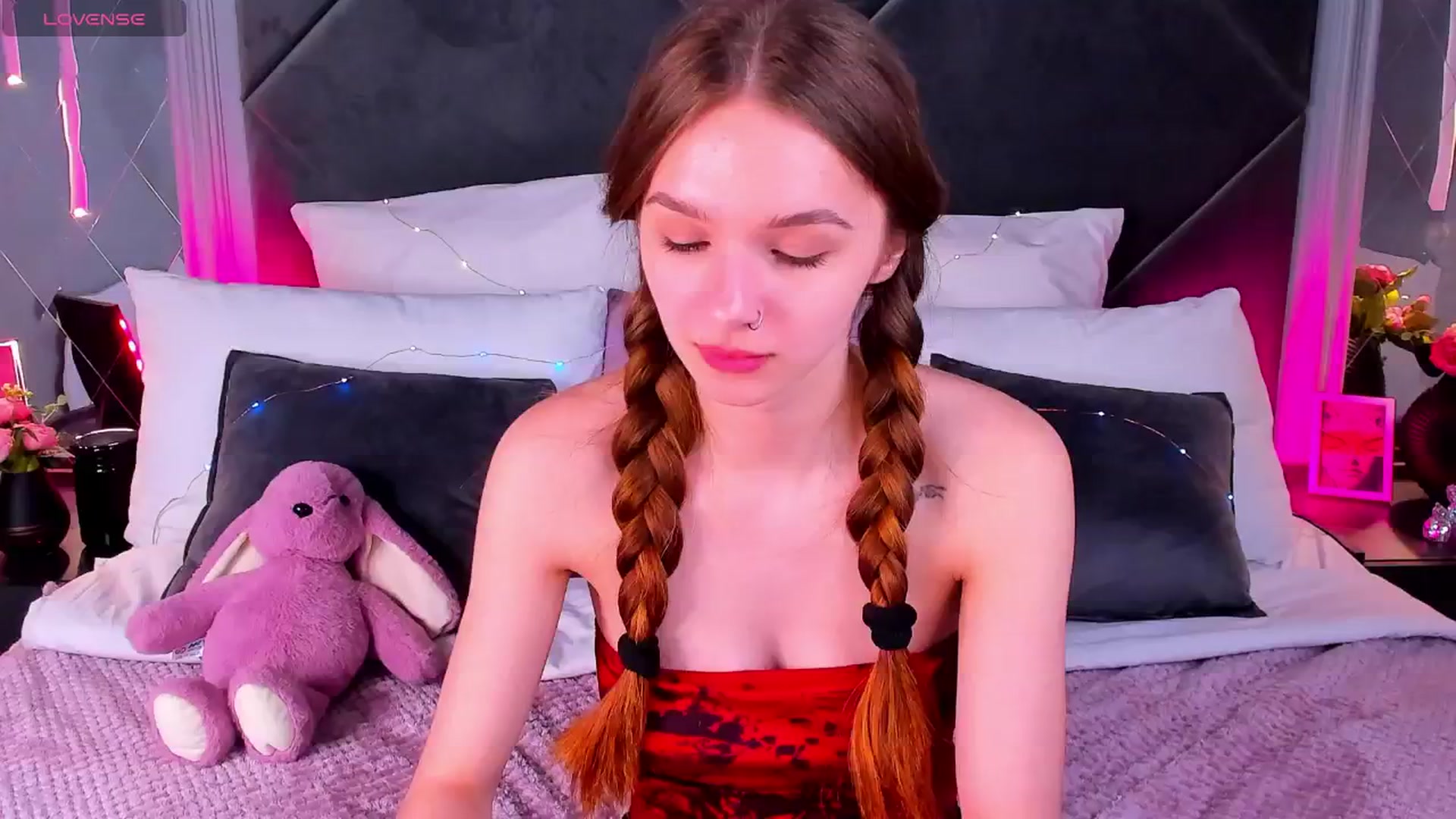 Gallery image thumbnail from Jessika18's myfreecams stream on, 05/01/2026, 17:30 image 19 of 20