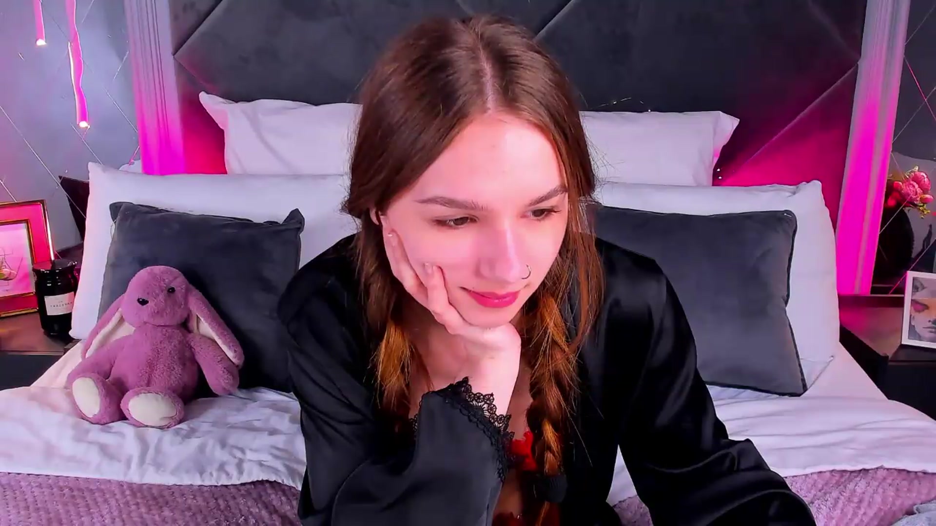 Gallery image thumbnail from Jessika18's myfreecams stream on, 05/12/2026, 23:16 image 20 of 20