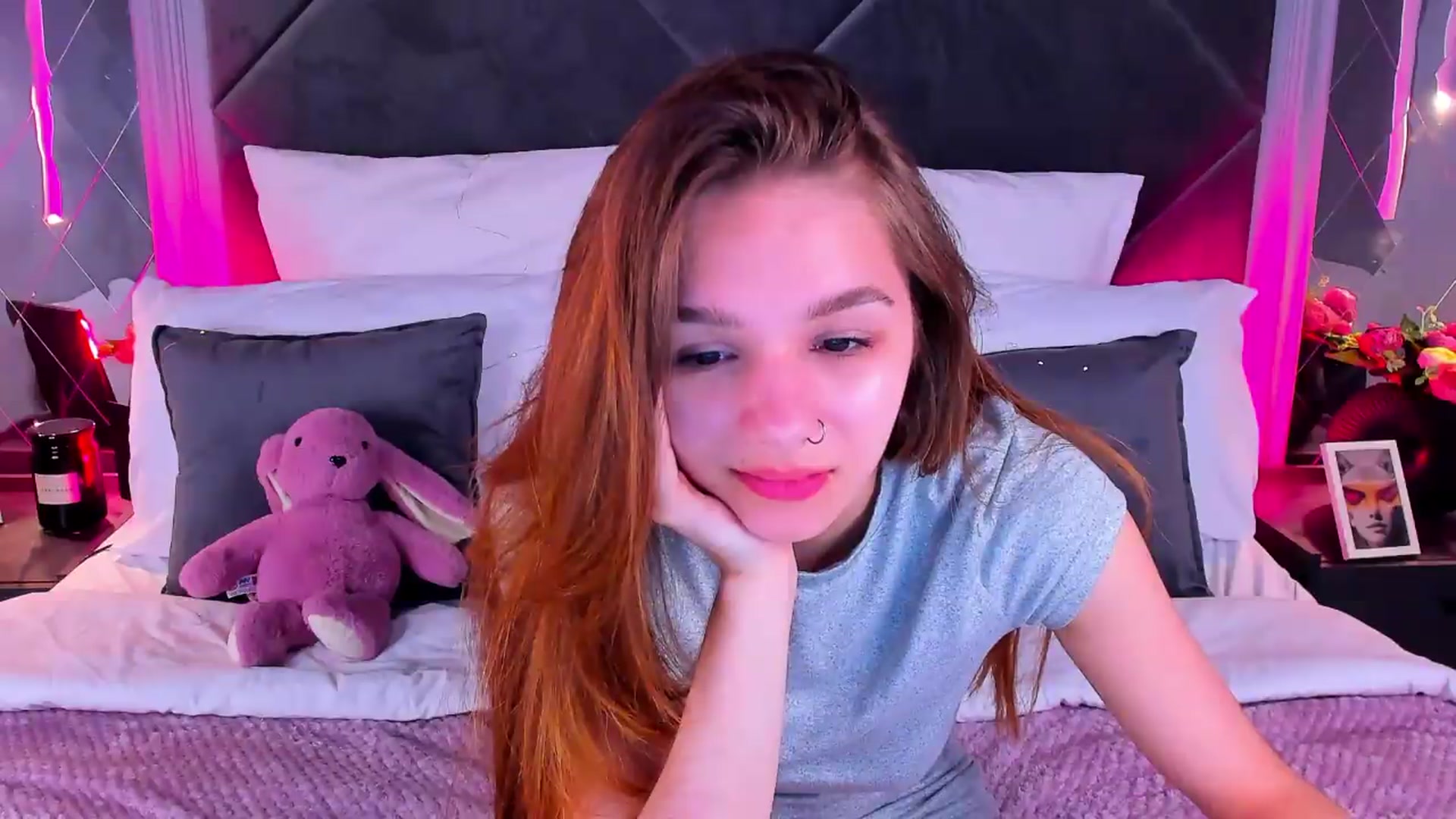 Gallery image thumbnail from Jessika18's myfreecams stream on, 05/26/2026, 08:50 image 13 of 20