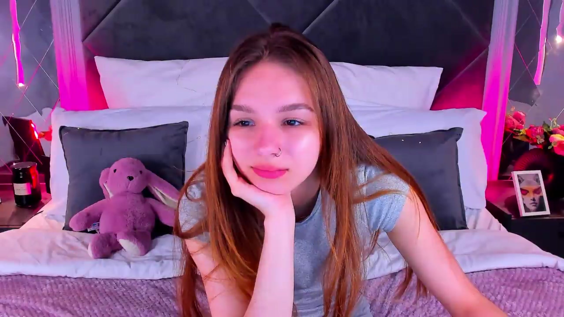 Gallery image thumbnail from Jessika18's myfreecams stream on, 05/26/2026, 08:50 image 9 of 20