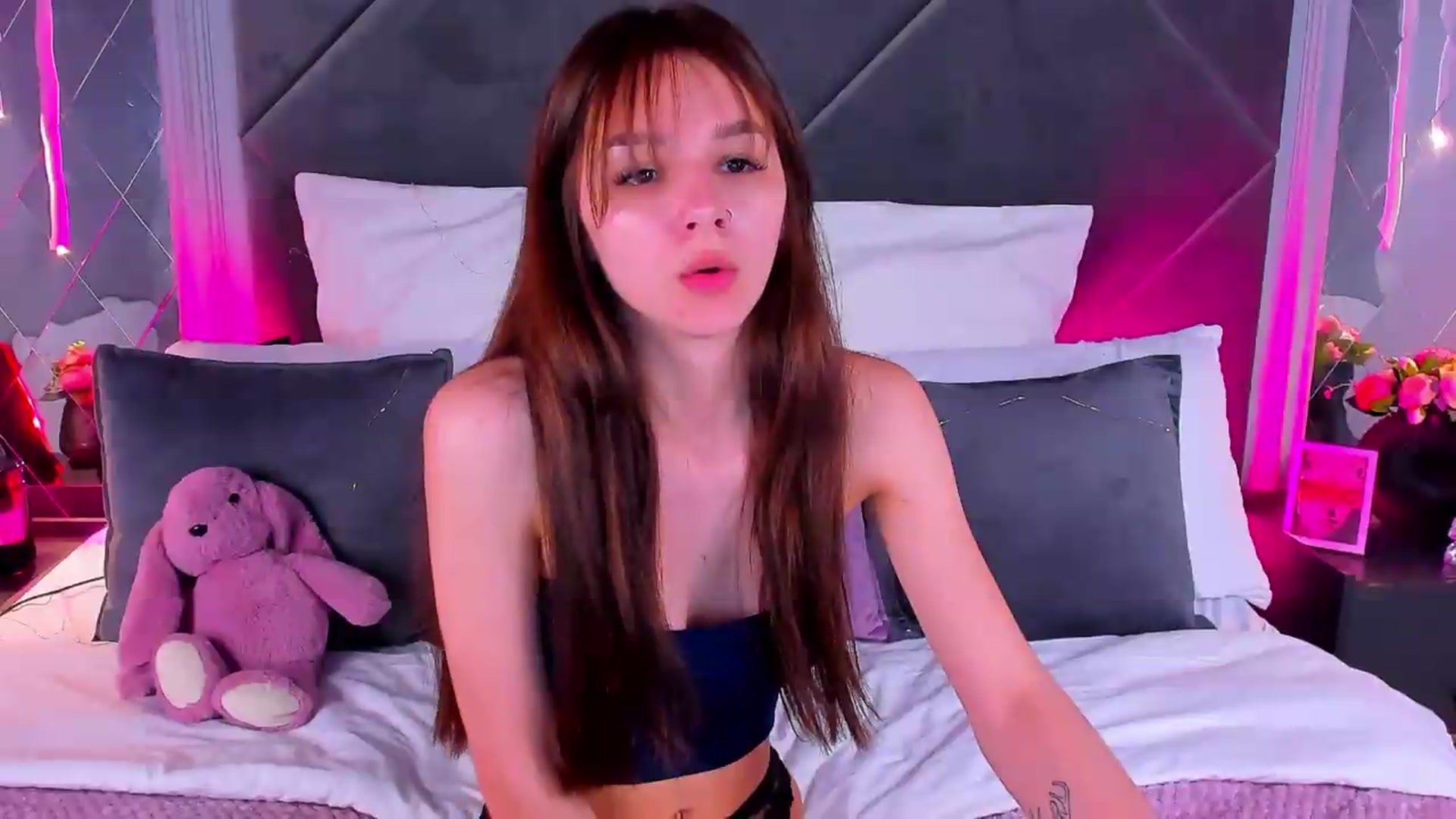 Gallery image thumbnail from Jessika18's myfreecams stream on, 06/11/2026, 08:32 image 15 of 20