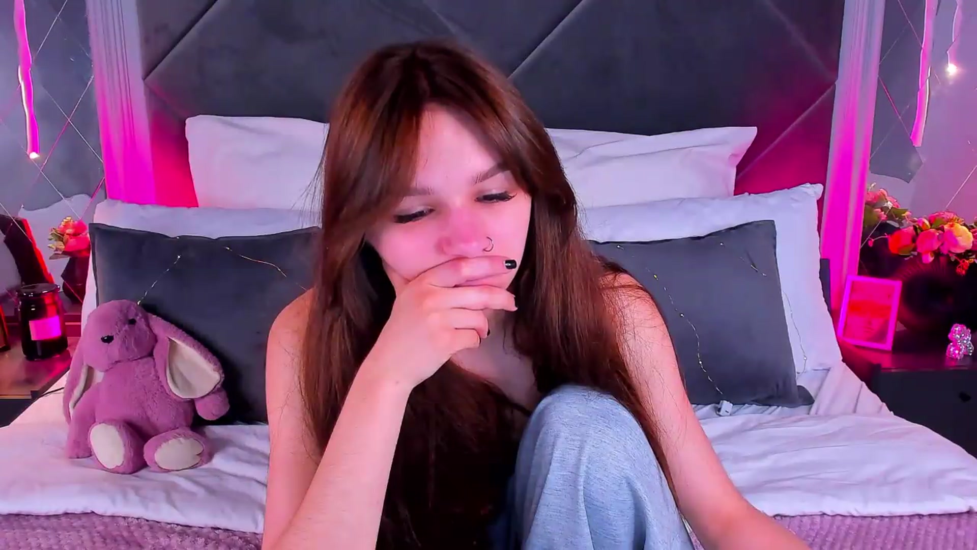 Gallery image thumbnail from Jessika18's myfreecams stream on, 06/12/2026, 12:03 image 13 of 20