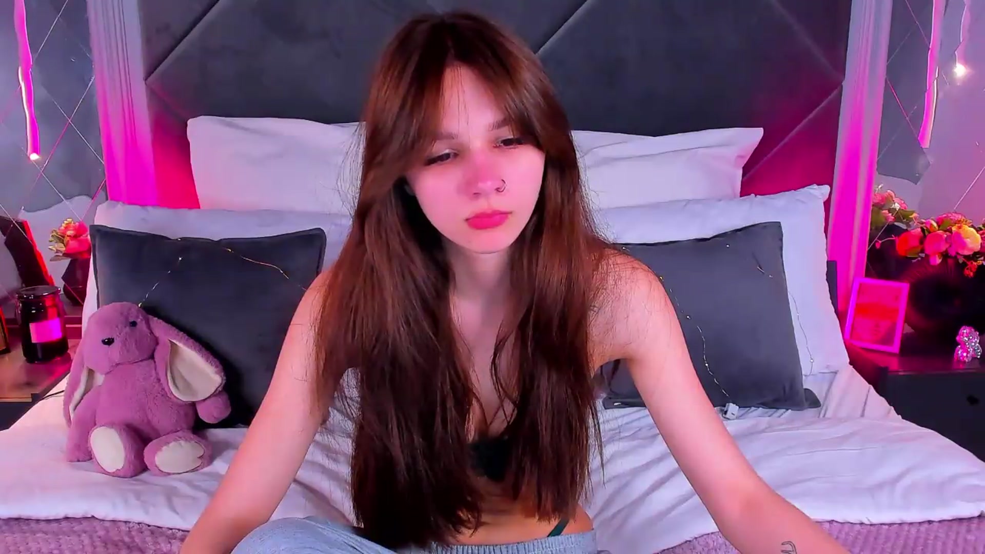 Gallery image thumbnail from Jessika18's myfreecams stream on, 06/12/2026, 12:03 image 11 of 20