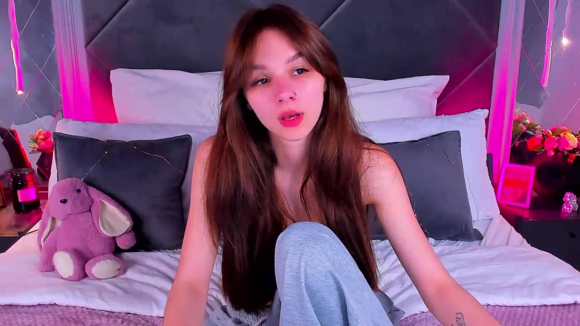 Gallery image thumbnail from Jessika18's myfreecams stream on, 06/12/2026, 12:03 image 14 of 20