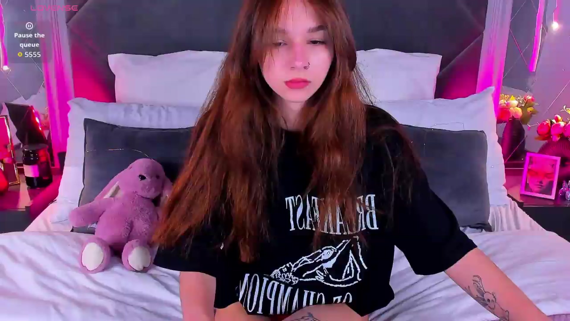 Gallery image thumbnail from Jessika18's myfreecams stream on, 06/22/2026, 05:25 image 14 of 20