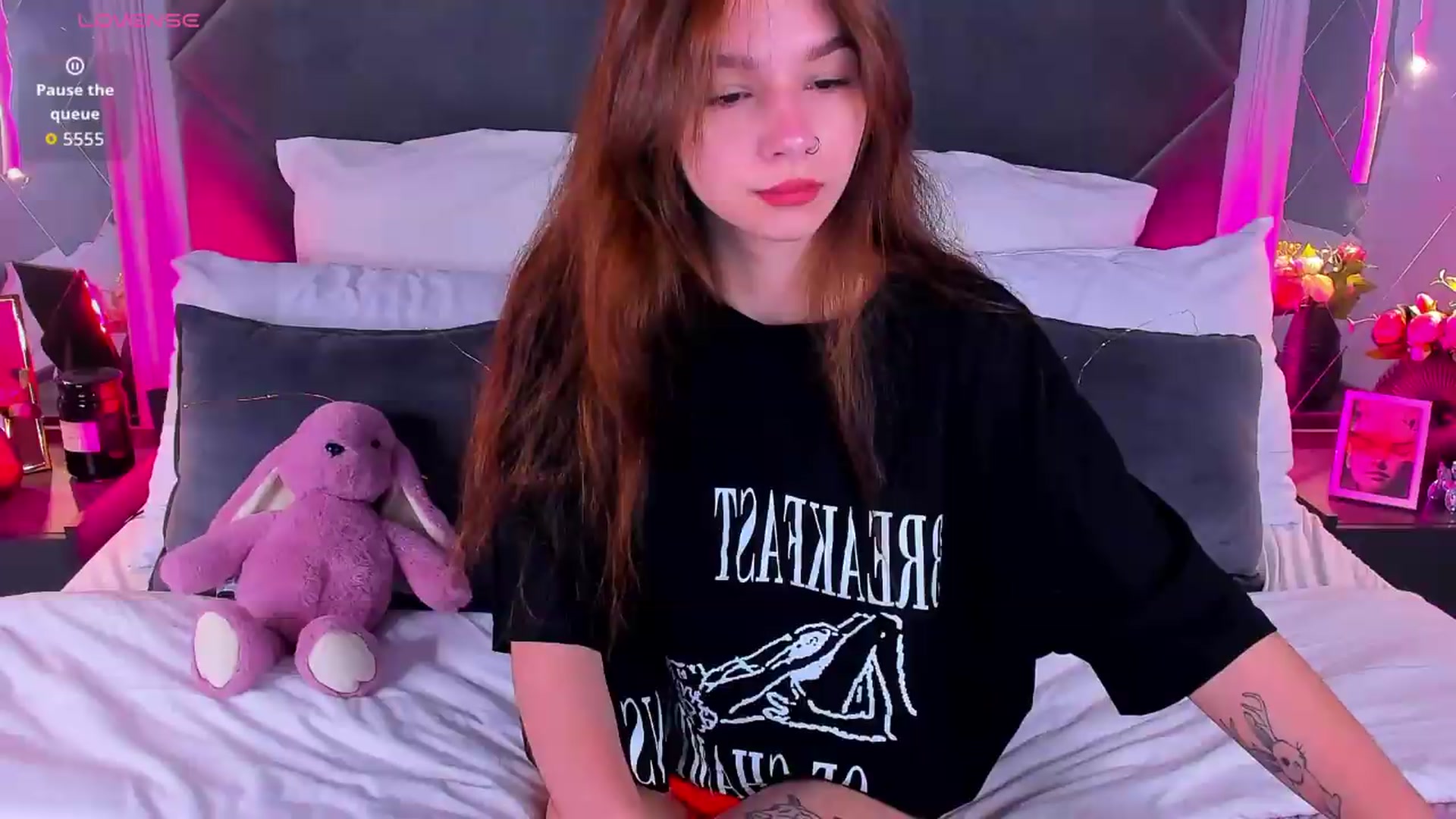 Gallery image thumbnail from Jessika18's myfreecams stream on, 06/22/2026, 05:25 image 6 of 20