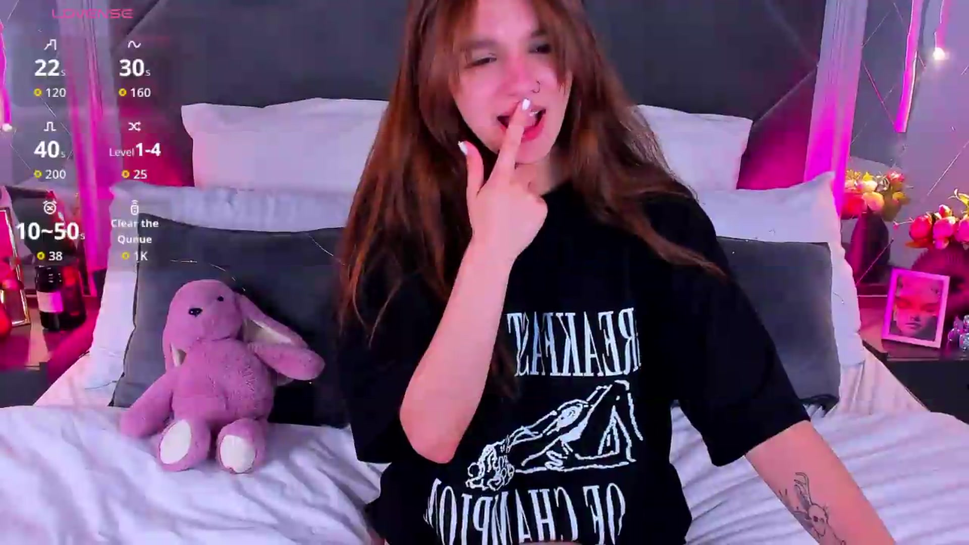 Gallery image thumbnail from Jessika18's myfreecams stream on, 06/22/2026, 10:32 image 6 of 20