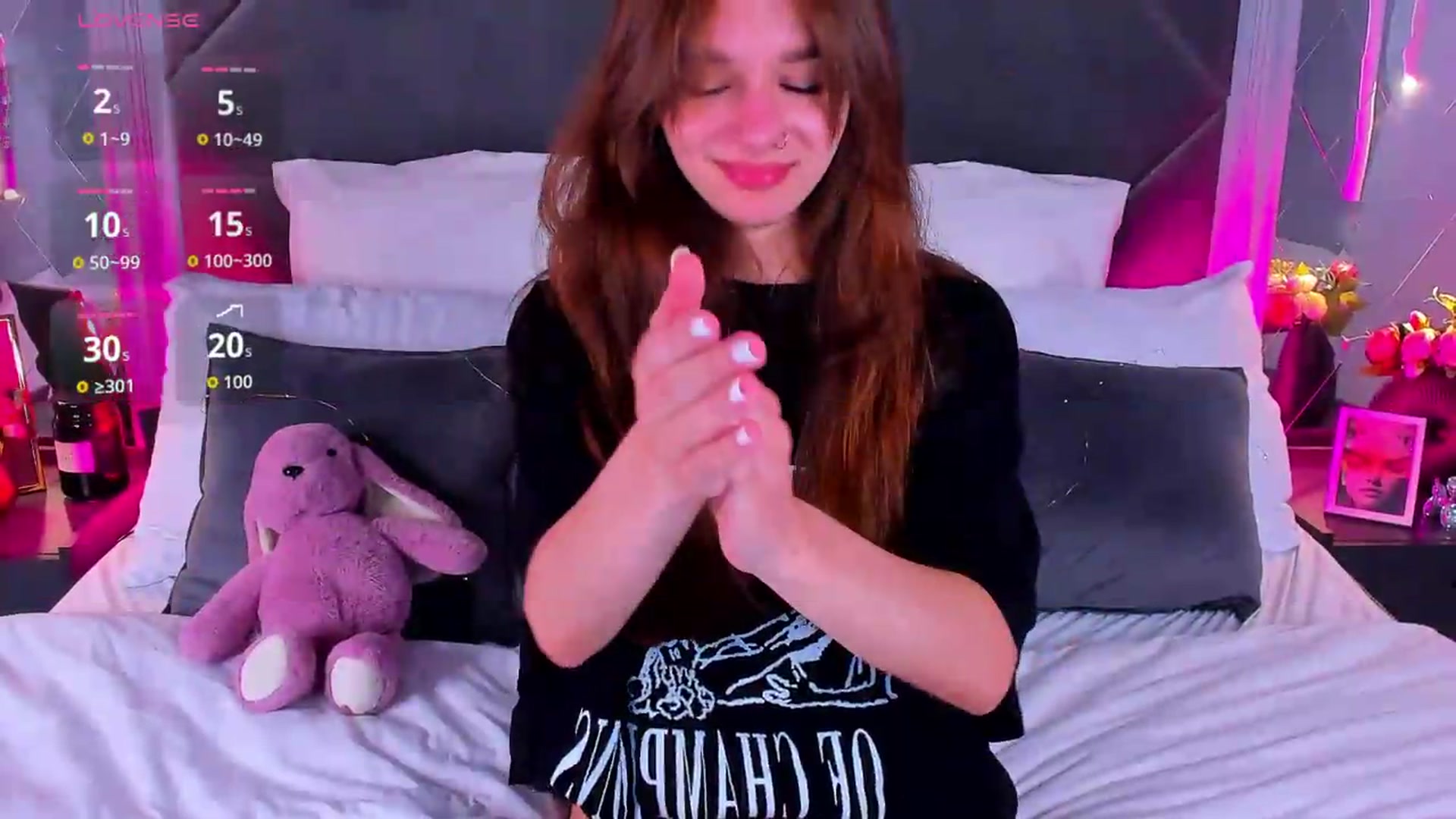 Gallery image thumbnail from Jessika18's myfreecams stream on, 06/22/2026, 10:32 image 2 of 20