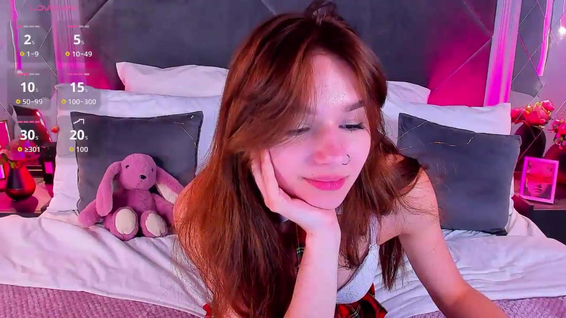 Gallery image thumbnail from Jessika18's myfreecams stream on, 06/25/2026, 18:25 image 12 of 20