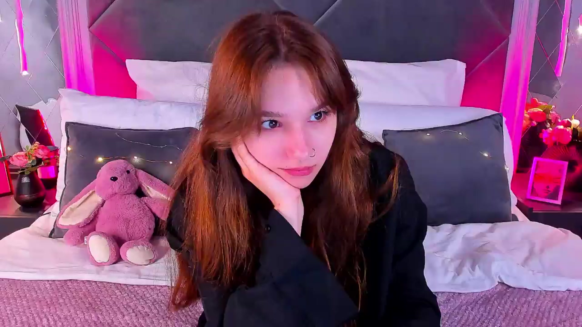 Gallery image thumbnail from Jessika18's myfreecams stream on, 07/07/2026, 08:46 image 19 of 20