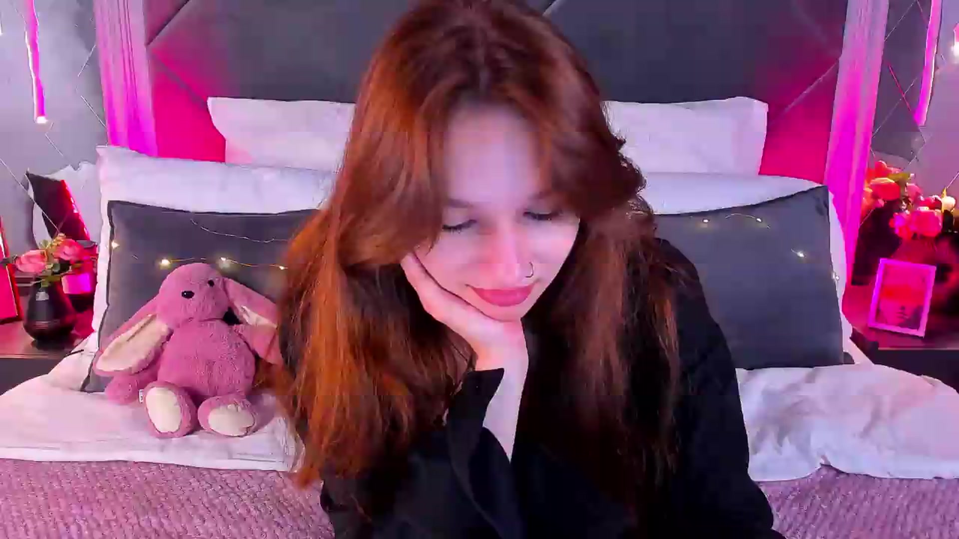 Gallery image thumbnail from Jessika18's myfreecams stream on, 07/07/2026, 08:46 image 9 of 20