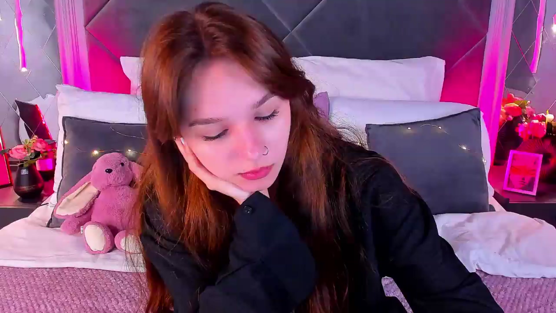 Gallery image thumbnail from Jessika18's myfreecams stream on, 07/07/2026, 08:46 image 12 of 20
