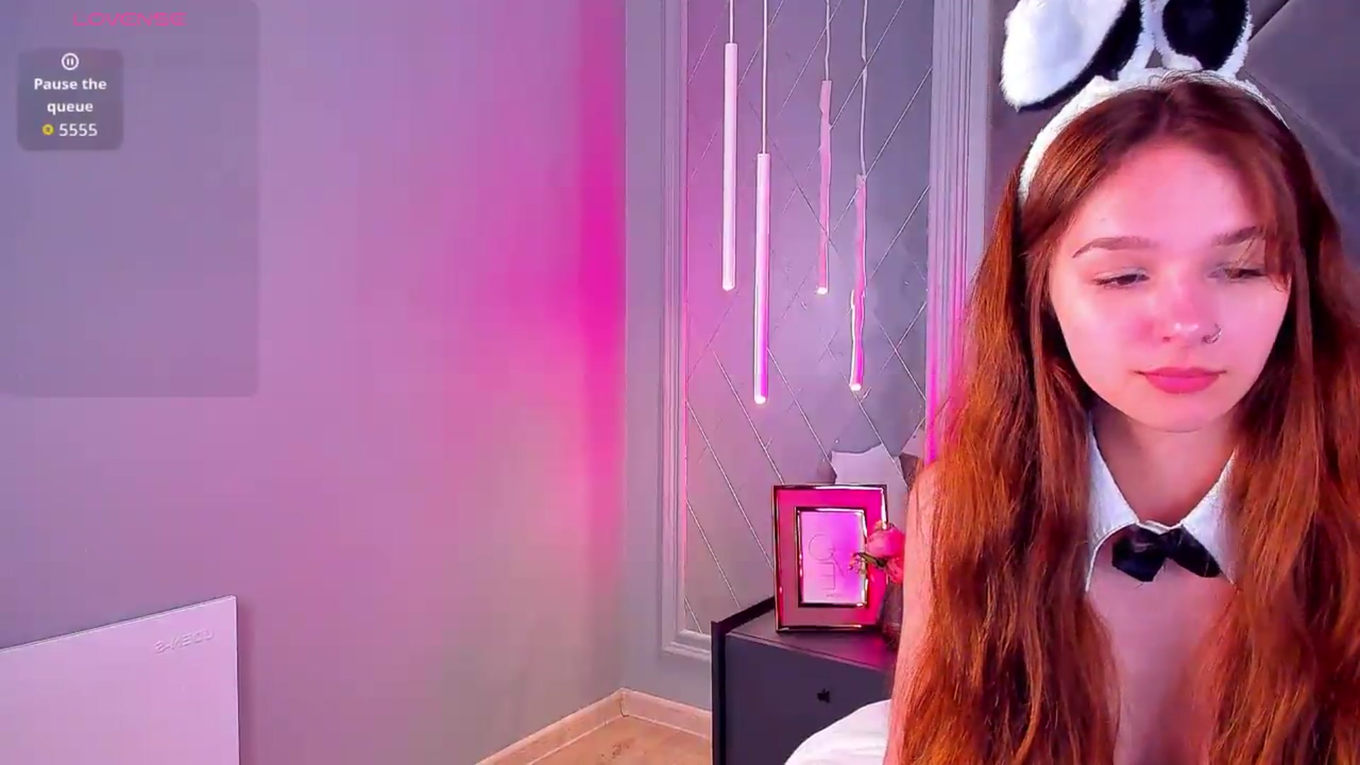 Gallery image thumbnail from Jessika18's myfreecams stream on, 07/18/2026, 08:50 image 13 of 20