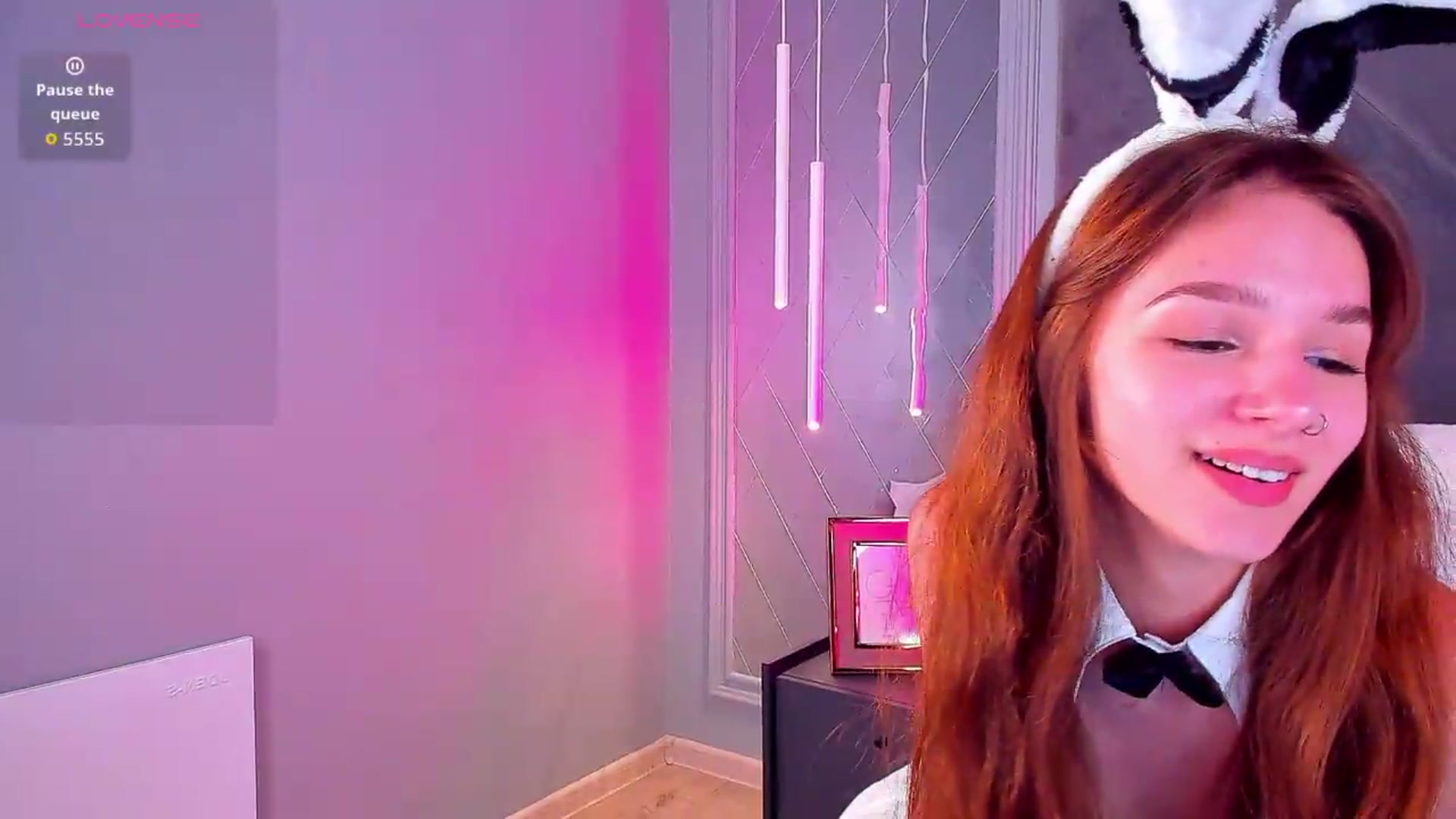 Gallery image thumbnail from Jessika18's myfreecams stream on, 07/18/2026, 08:50 image 12 of 20
