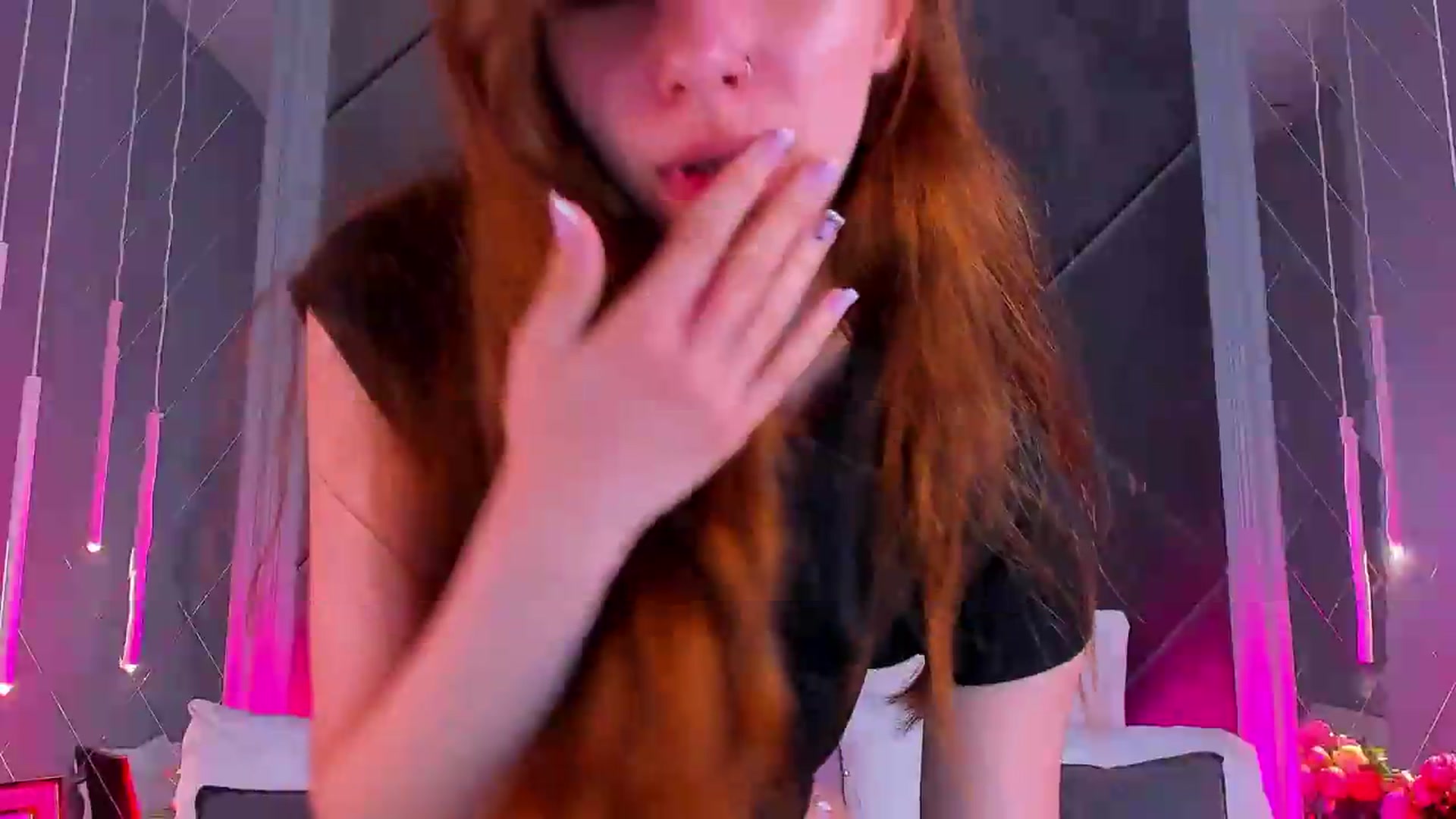 Gallery image thumbnail from Jessika18's myfreecams stream on, 07/28/2026, 09:39 image 10 of 20