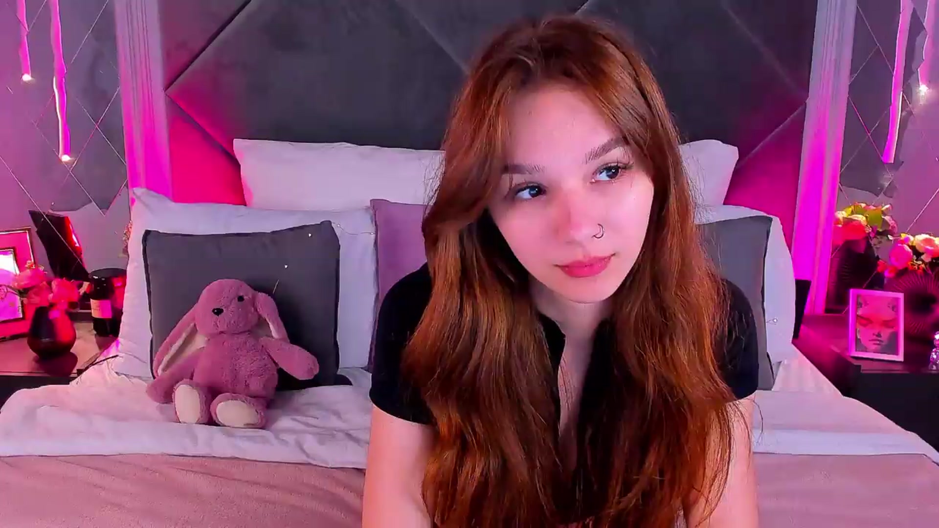 Gallery image thumbnail from Jessika18's myfreecams stream on, 08/01/2026, 07:40 image 15 of 20