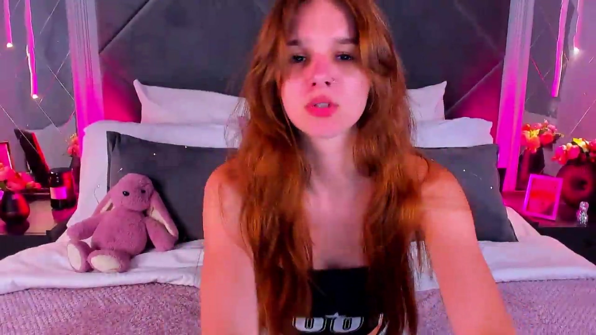 Gallery image thumbnail from Jessika18's myfreecams stream on, 08/04/2026, 12:08 image 11 of 20