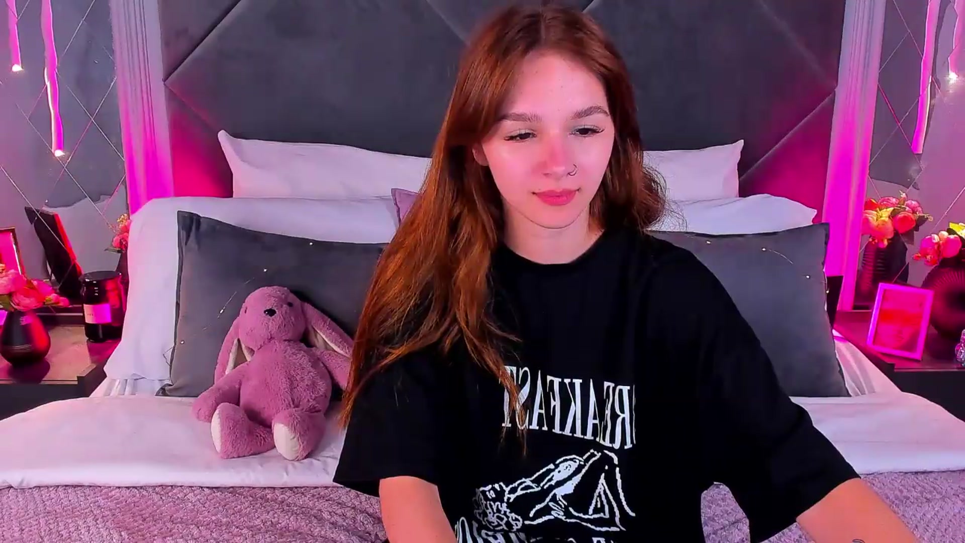 Gallery image thumbnail from Jessika18's myfreecams stream on, 08/05/2026, 09:10 image 20 of 20
