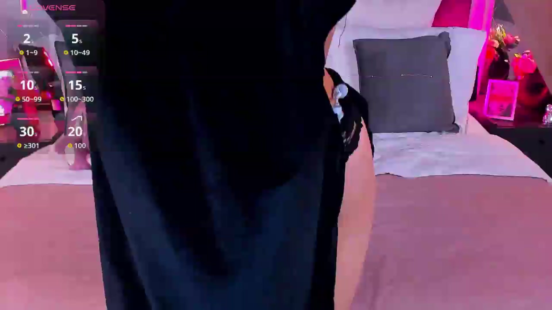 Gallery image thumbnail from Jessika18's myfreecams stream on, 09/04/2026, 07:18 image 8 of 20
