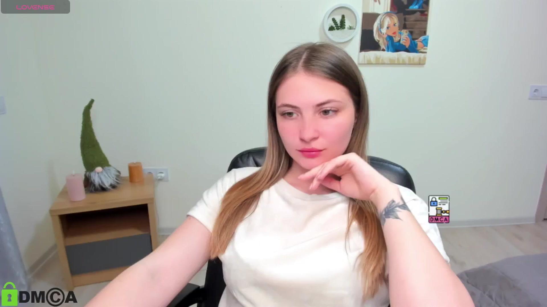 Gallery image thumbnail from JessikaGlam's myfreecams stream on, 05/13/2024, 15:38 image 5 of 20