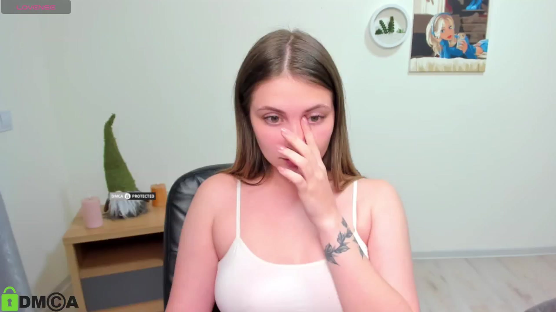 Gallery image thumbnail from JessikaGlam's myfreecams stream on, 05/15/2024, 17:52 image 12 of 20
