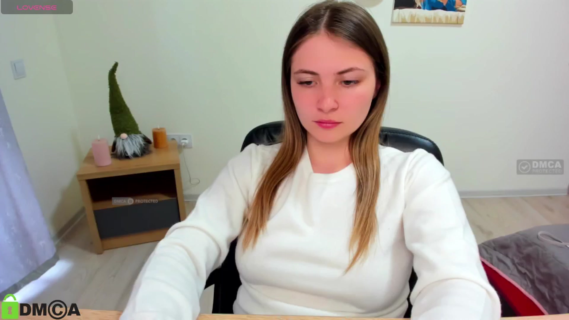 Gallery image thumbnail from JessikaGlam's myfreecams stream on, 05/18/2024, 10:57 image 7 of 20