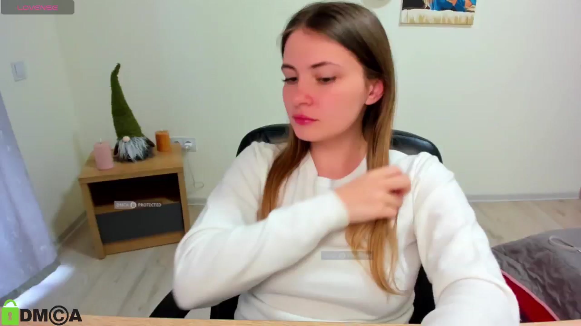 Gallery image thumbnail from JessikaGlam's myfreecams stream on, 05/18/2024, 10:57 image 5 of 20