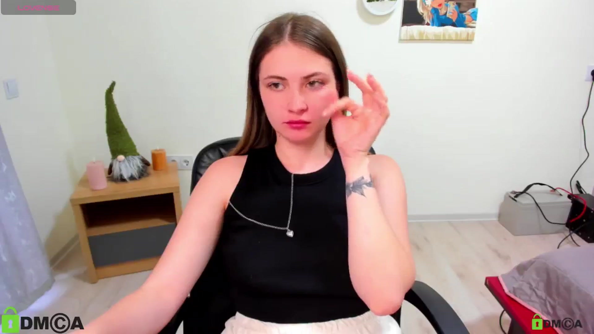 Gallery image thumbnail from JessikaGlam's myfreecams stream on, 05/27/2024, 15:38 image 5 of 20