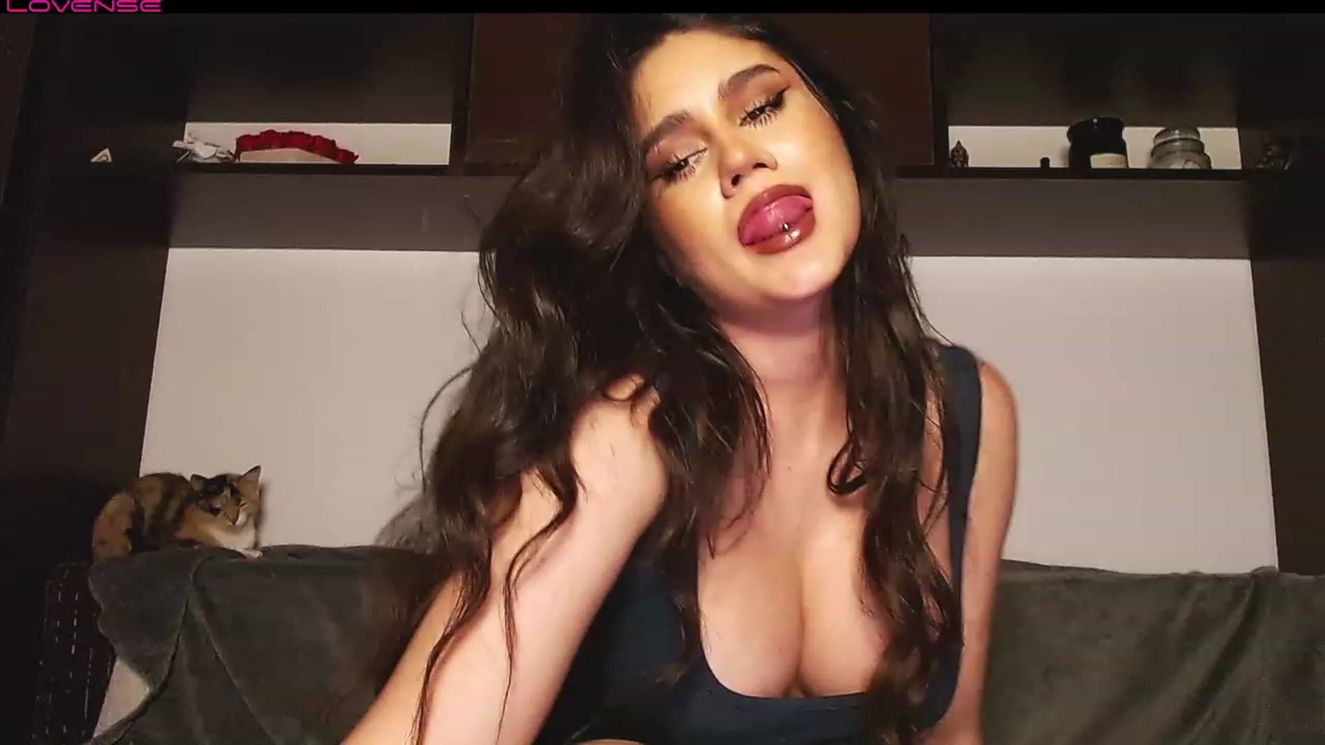 Gallery image thumbnail from Jessilicious_'s myfreecams stream on, 11/17/2022, 02:21 image 9 of 20