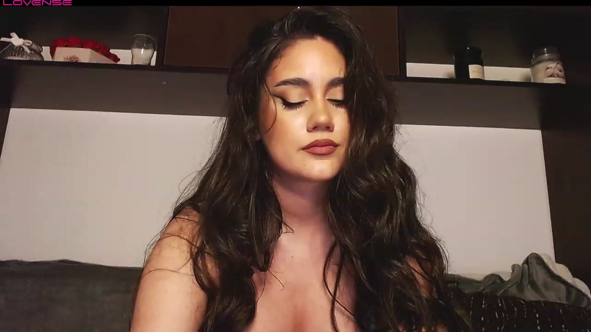 Gallery image thumbnail from Jessilicious_'s myfreecams stream on, 12/02/2022, 02:15 image 10 of 20