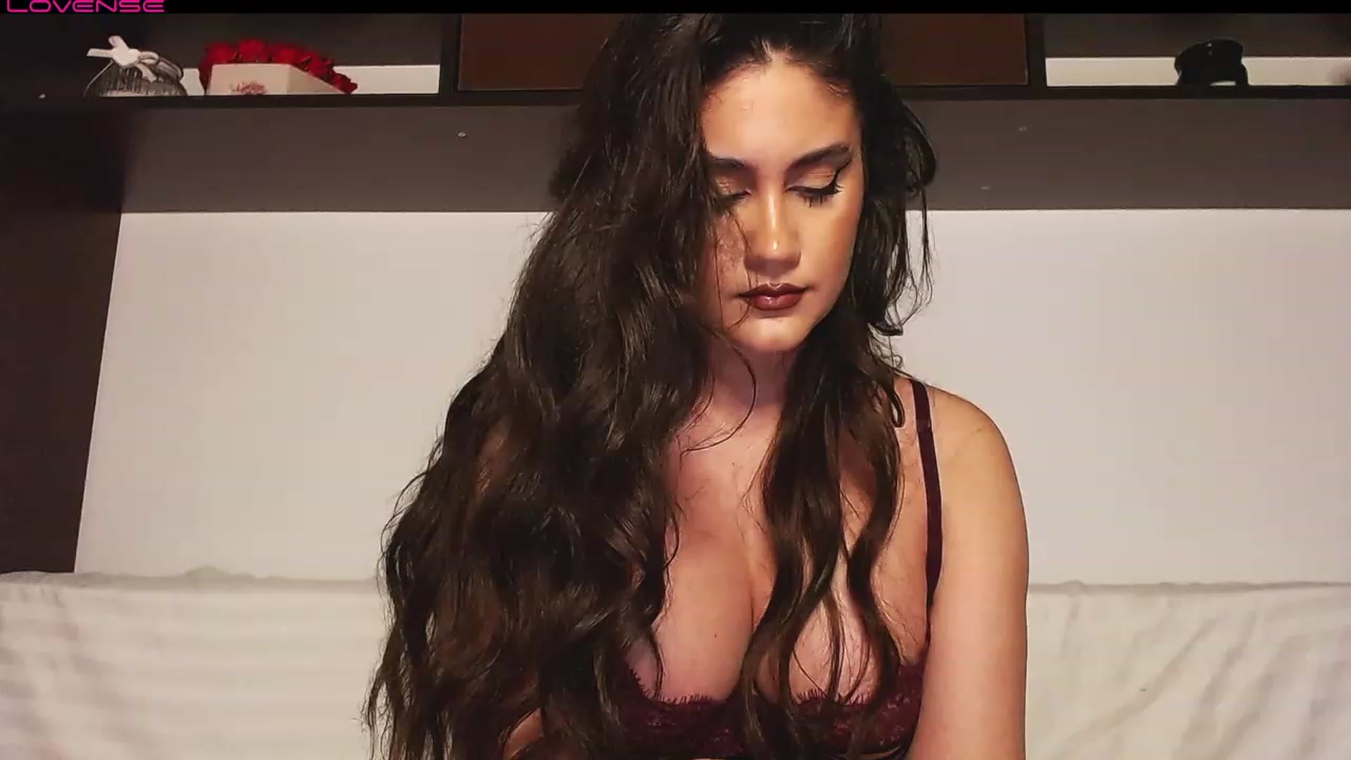 Gallery image thumbnail from Jessilicious_'s myfreecams stream on, 12/05/2022, 01:23 image 12 of 20