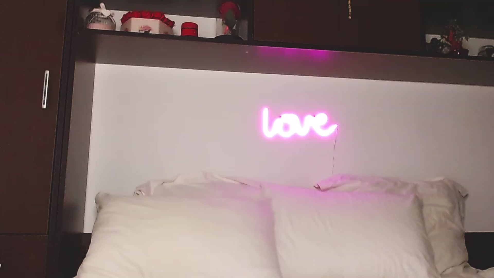 Gallery image thumbnail from Jessilicious_'s myfreecams stream on, 03/29/2023, 01:30 image 17 of 20