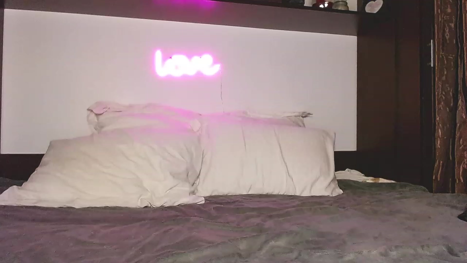 Gallery image thumbnail from Jessilicious_'s myfreecams stream on, 04/28/2023, 01:35 image 13 of 20