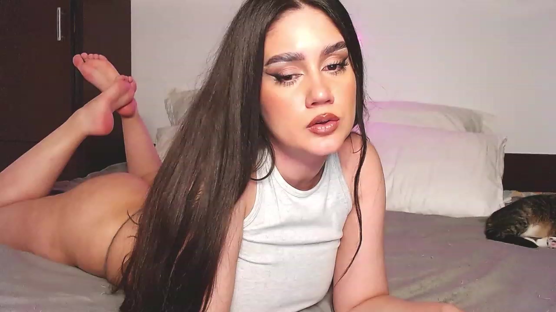 Gallery image thumbnail from Jessilicious_'s myfreecams stream on, 05/08/2023, 04:02 image 9 of 20