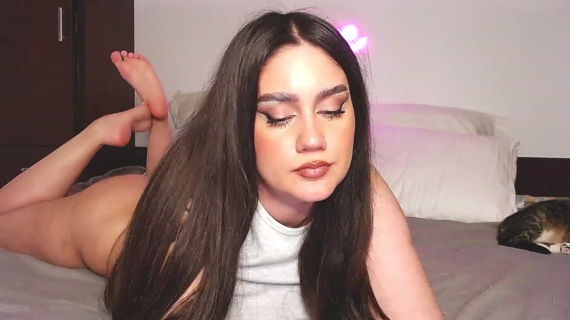 Gallery image thumbnail from Jessilicious_'s myfreecams stream on, 05/08/2023, 04:02 image 10 of 20